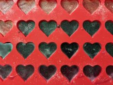 DIY Valentines 7 Clever Valentines the Whole Family Will Enjoy #mosswoodconnections #Valentines #crafts #non-candyvalentine #holidays