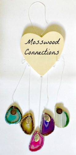 Kid-Made Gift Mobile with Rocks Mobiles Make Awesome Kid-Made Gifts #craftsforkids #mosswoodconnections #kidmadegifts