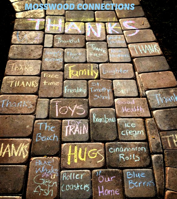 Love Notes on My Sidewalk; A Simple Way to Connect with Your Child #mosswoodconnections #parenting